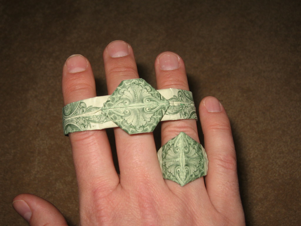 Dollar Ring Origami Dollar Origami Bracelet And Ring On Hand Origami Tourist Flickr