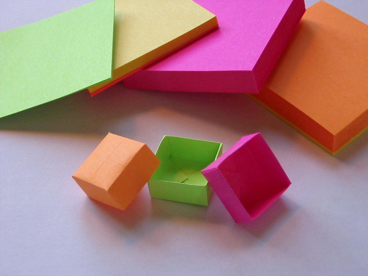 How To Do A Origami Box Origami Post It Box 15 Steps With Pictures