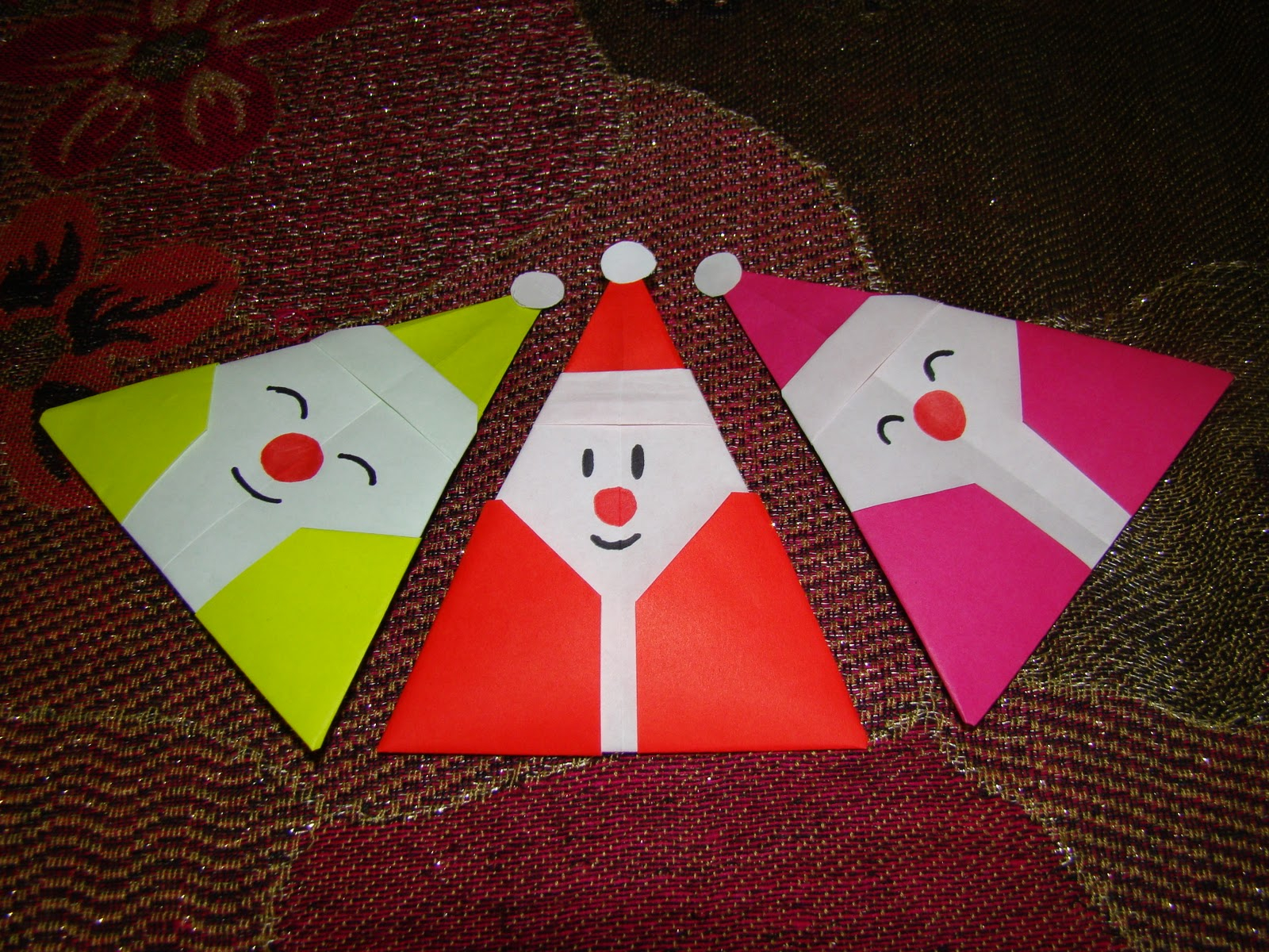 How To Fold Santa Claus Origami Origami Maniacs Origami Santa Claus 1