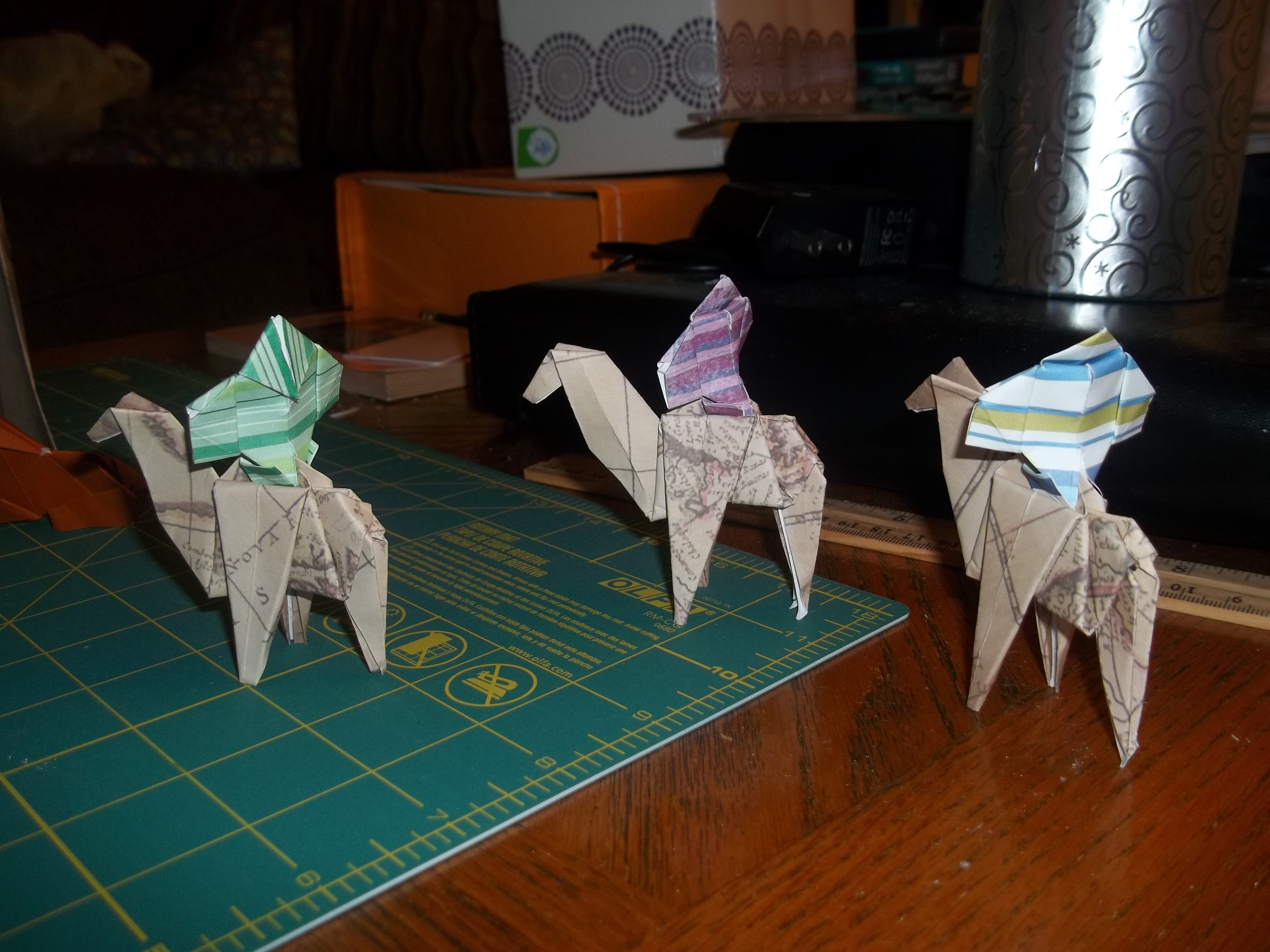 How To Make An Origami Nativity Scene Origami Nativity Bored Bunny