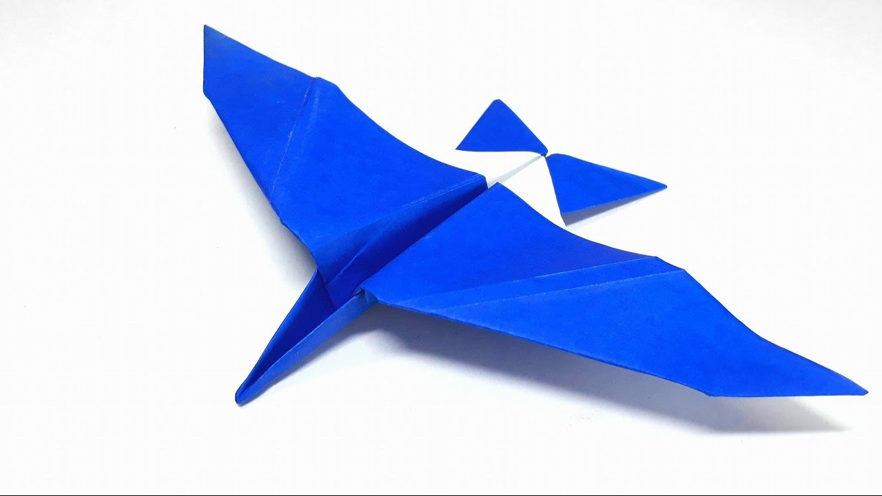 How To Make An Origami Plane Origami Tutoria L How To Fold An Easy Origami Plane