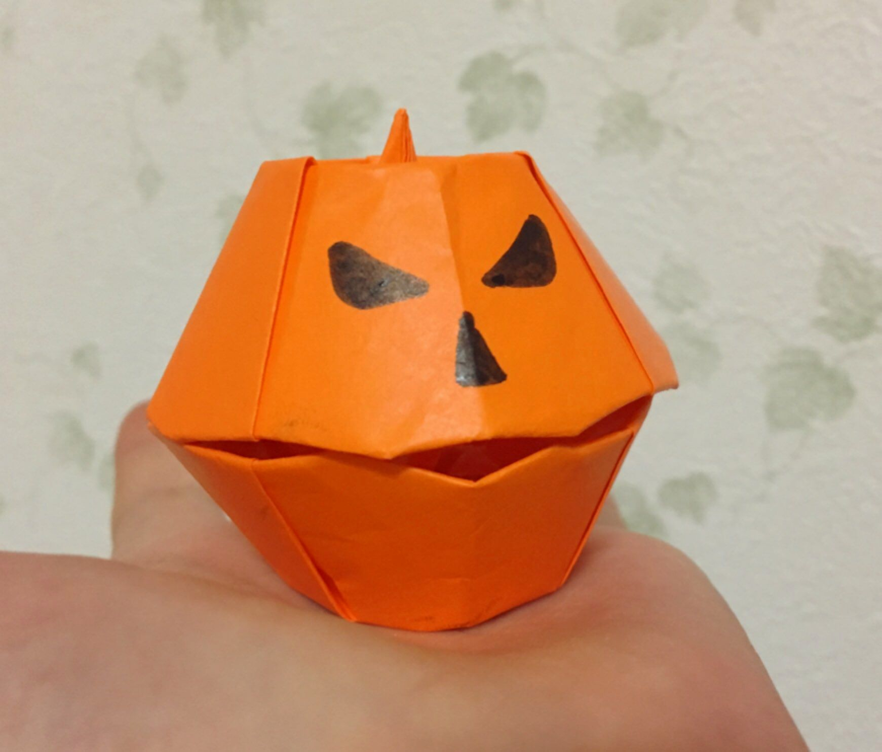 How To Make An Origami Pumpkin Origami Halloween Pumpkin Box