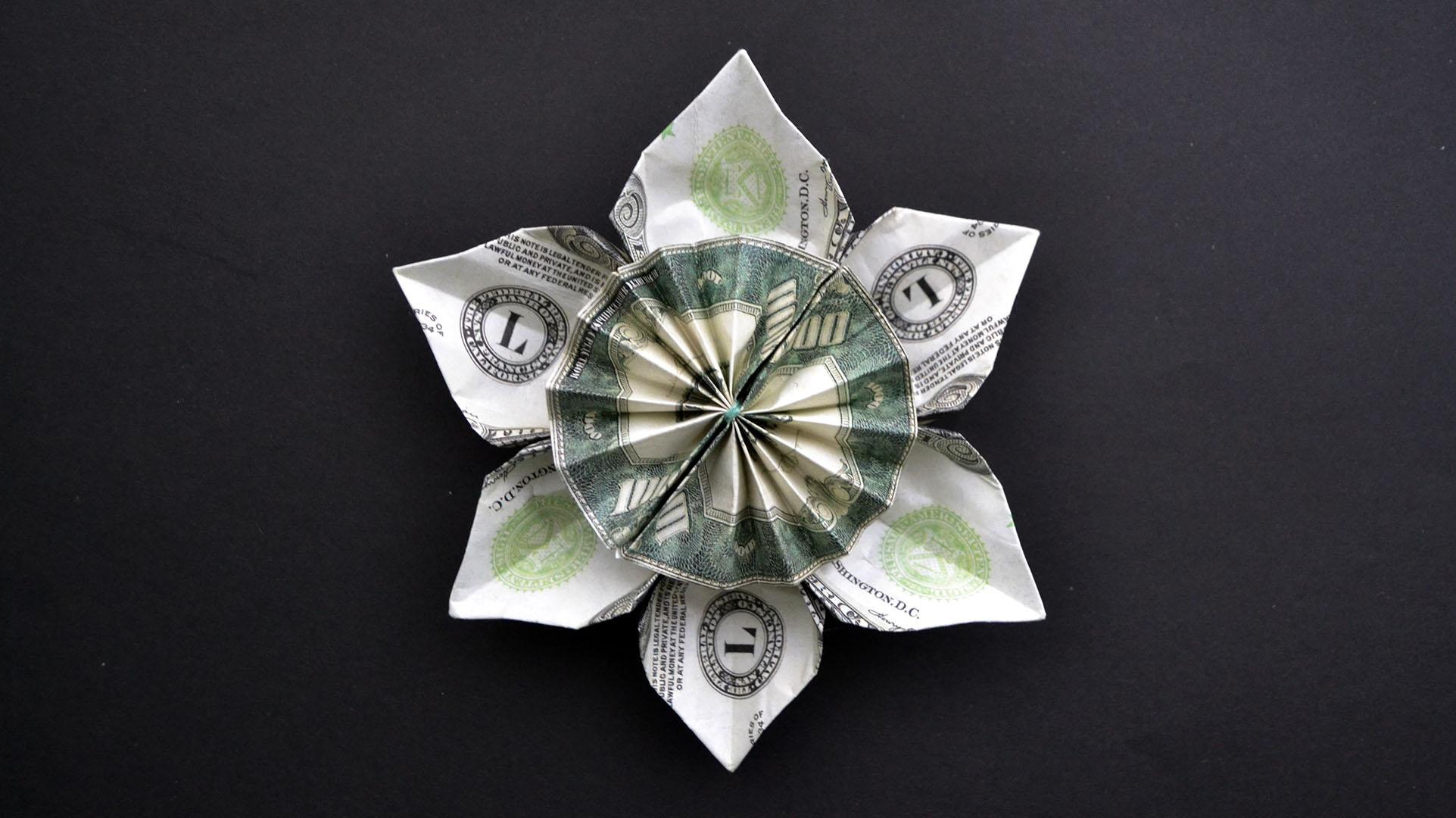 How To Make An Origami Rose Out Of Money Beautiful Money Flower Lei Modular Origami For Graduation Dollar
