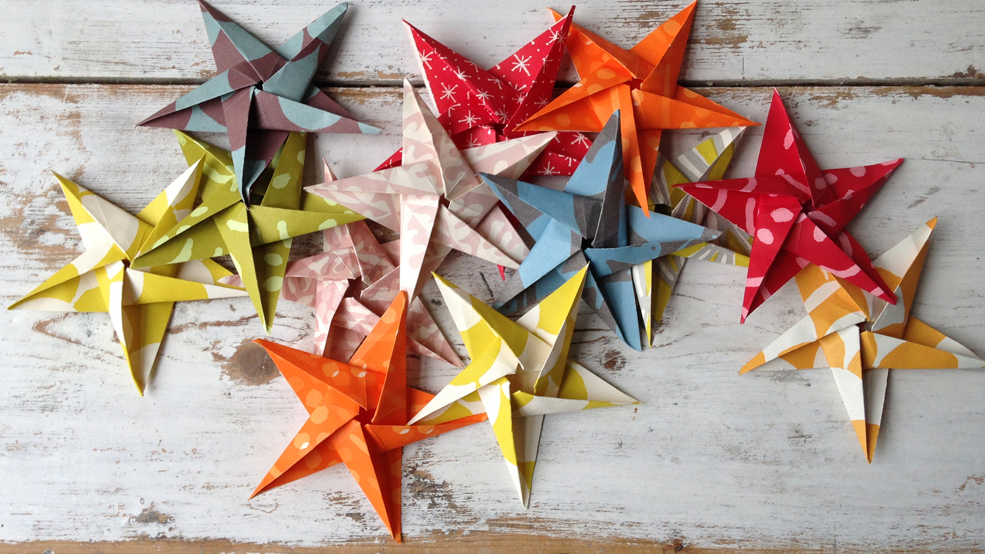 How To Make An Origami Star How To Videos Cambridge Imprint