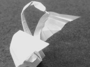 How To Make Origami Swans Swan Origami Origamiart