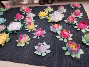 Lotus Flower Origami Sharing Friendly Fridays Making Origami Lotus Flowers The