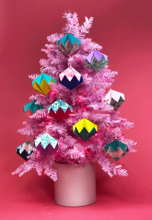 Origami Christmas Tree Ornaments How To Make A Diy Origami Christmas Ornament