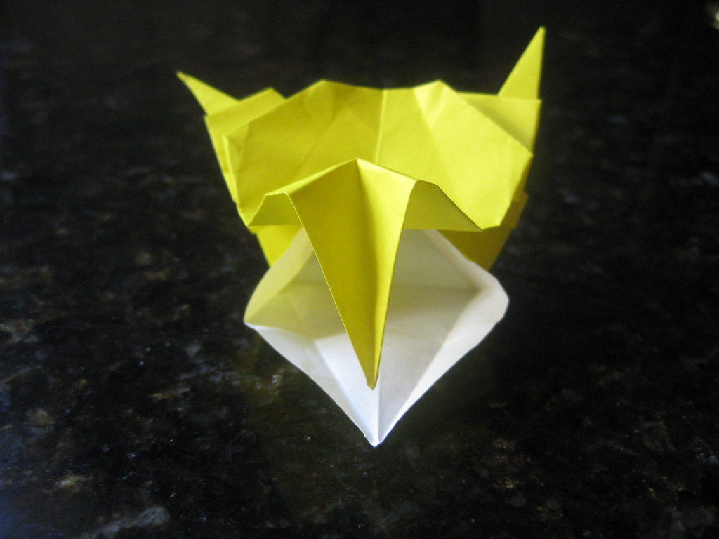 Origami Dragon Head Yellow Origami Dragon Head Angle 3 This Is A Dragon Head Flickr