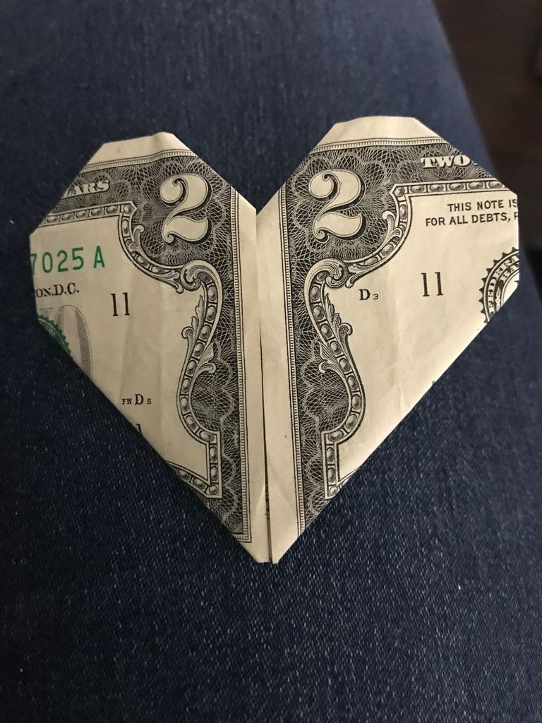 Origami Heart Out Of A Dollar Fold A Dollar Into A Heart Geekpixie
