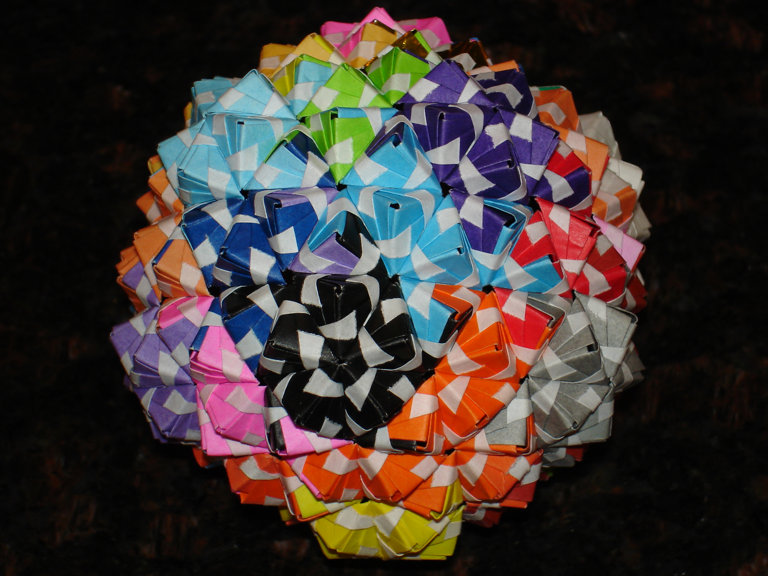 Origami Modular Ball Modular Origami Sonobe Polyhedra 4 Steps With Pictures