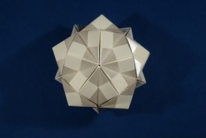 Origami Modular Star Modular Origami Spiky Balls And Stellated Polyhedra Models Folded