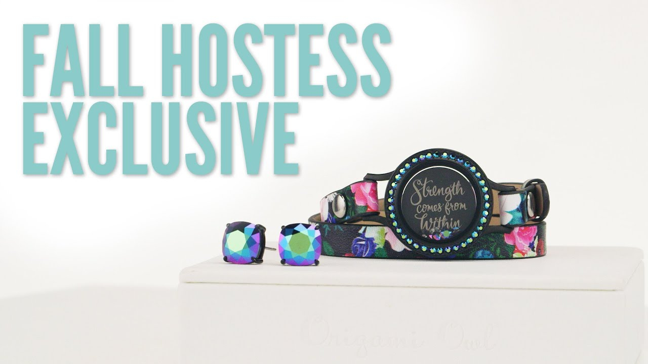 Origami Owl Jewelry Bar Setup Chrissy Weems Shares How Hosting A Jewelry Bar In August Can Earn You This
