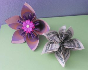 Ten Pound Note Origami Money Origami Flower Edition 10 Different Ways To Fold A Dollar